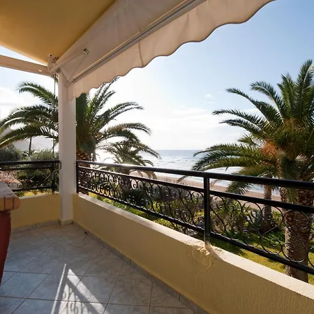 펜션 Aphrodite - Beachfront House - Recently Renovated 글리파다