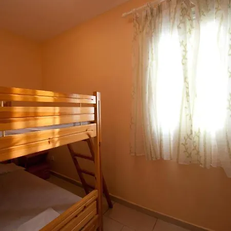 Aphrodite - Beachfront House - Recently Renovated Casa vacanze *