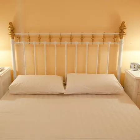 Aphrodite - Beachfront House - Recently Renovated * Glyfada (Corfu)